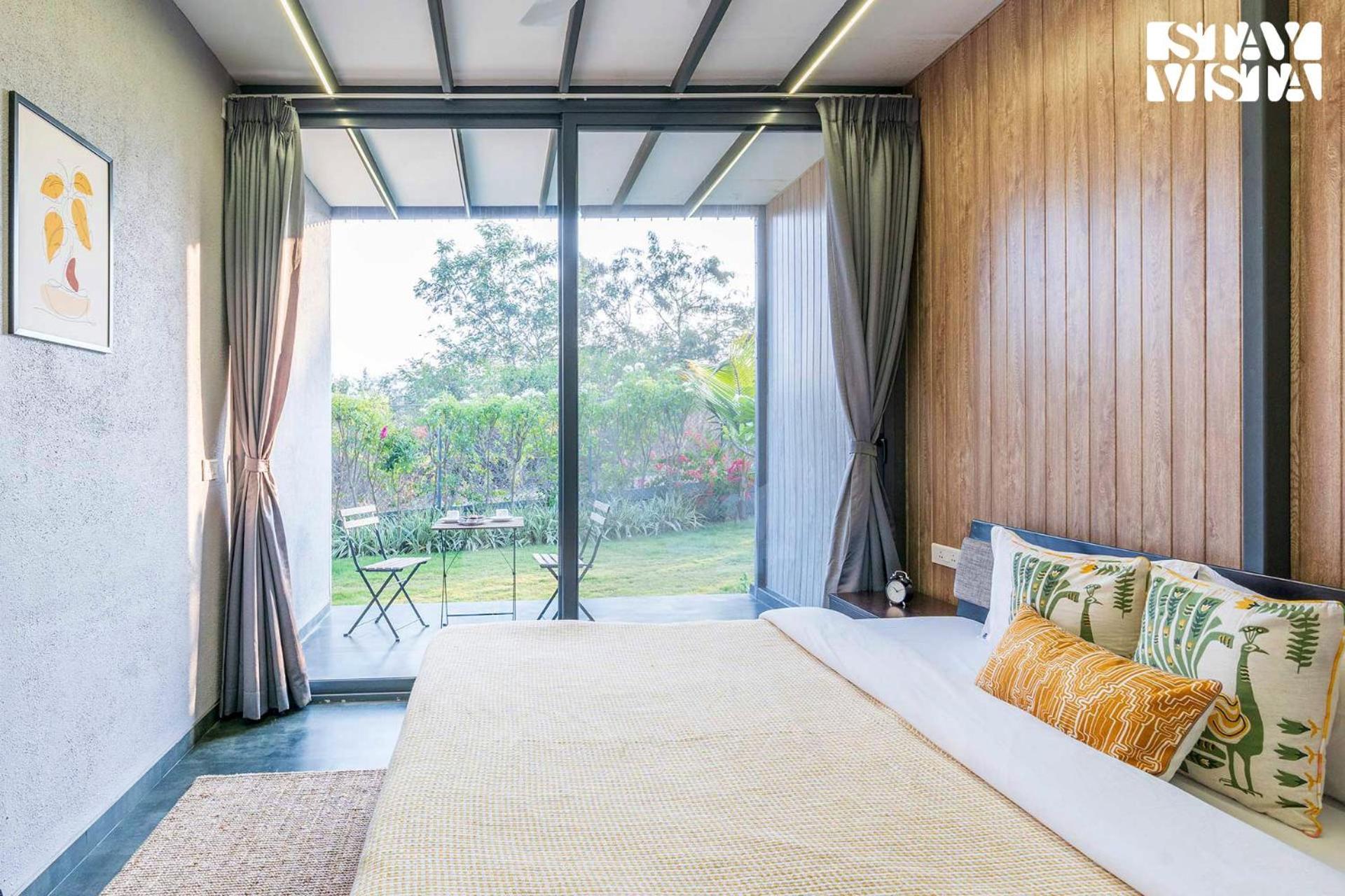 Stayvista'S Celeste Villa - Hill-View Retreat With Infinity Pool Nashik Extérieur photo
