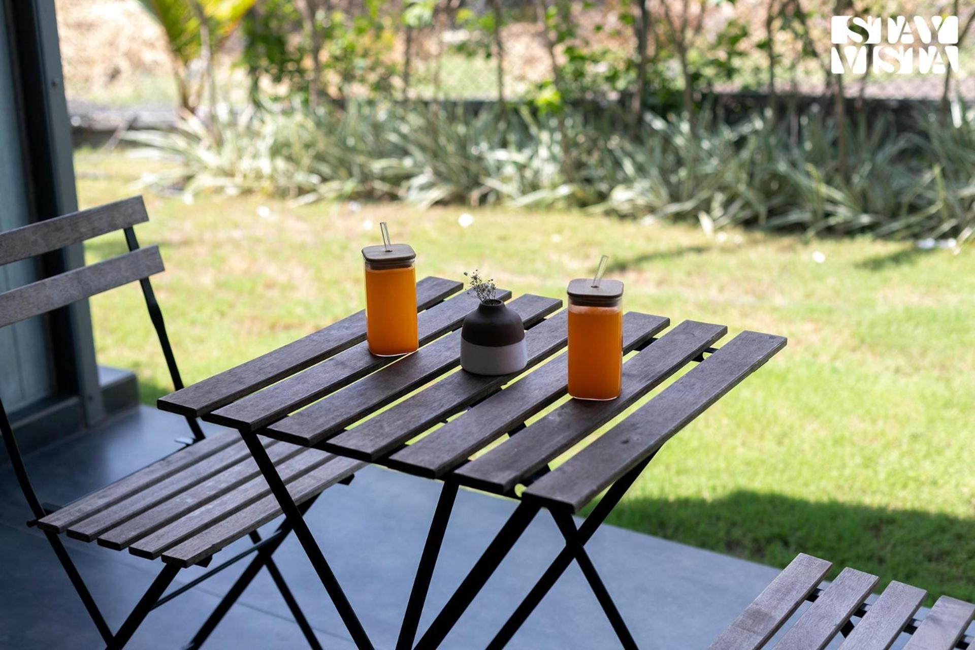 Stayvista'S Celeste Villa - Hill-View Retreat With Infinity Pool Nashik Extérieur photo